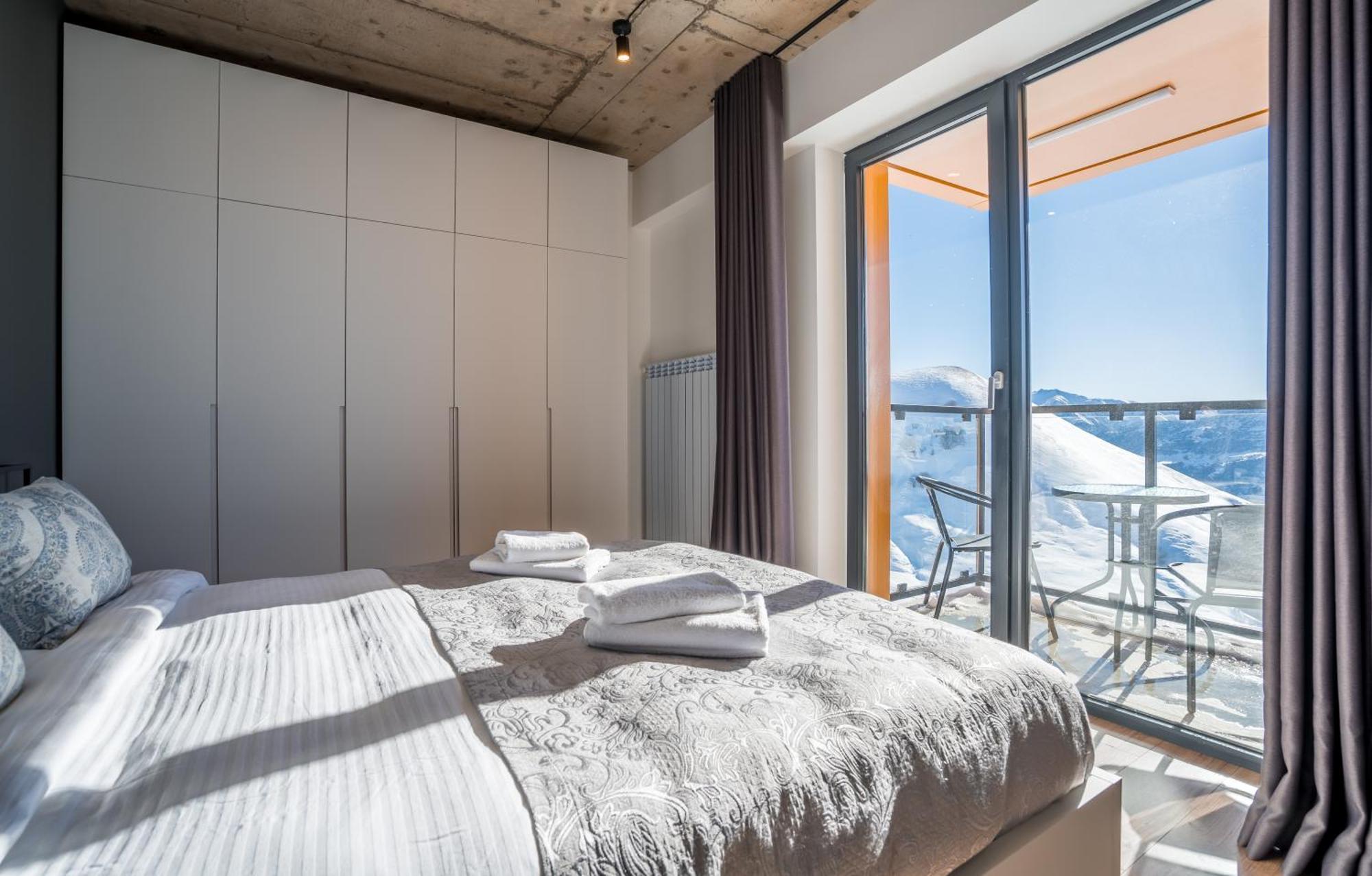 New Gudauri Geoflats Apartment ภายนอก รูปภาพ