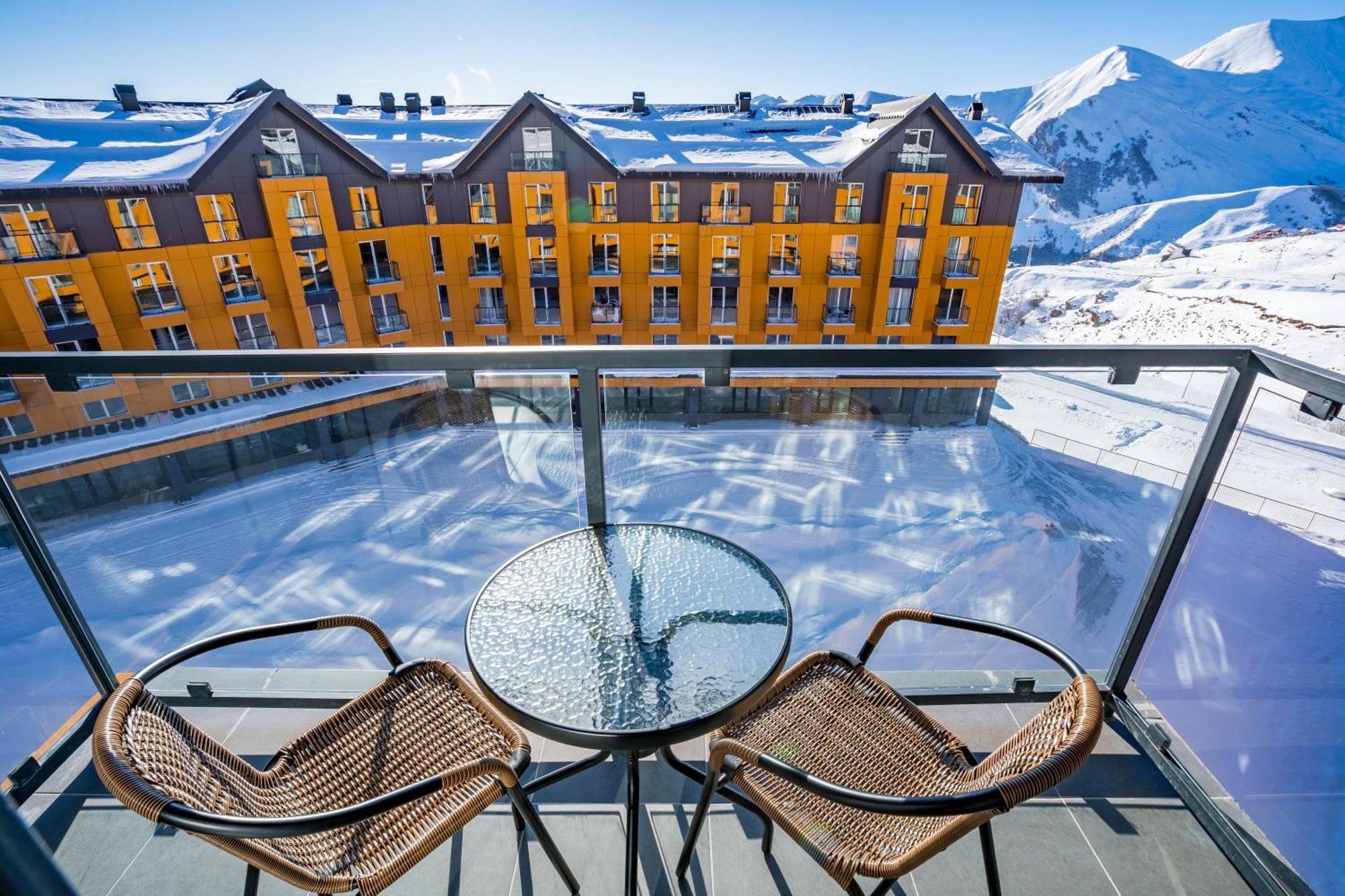 New Gudauri Geoflats Apartment ภายนอก รูปภาพ
